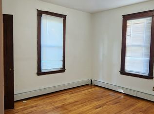 7 City View St #2, Worcester, MA 01610