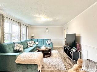 273 James St #1, Oshawa, ON L1H4Y6