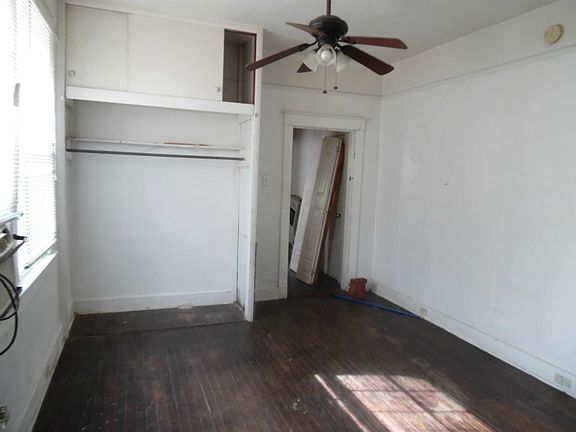 4th image of 2545-47 Jonquil St