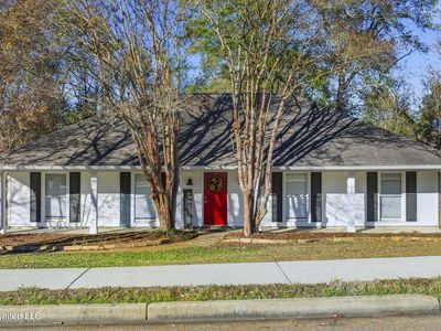 1022 N Azalea Dr, Madison, MS, 39110