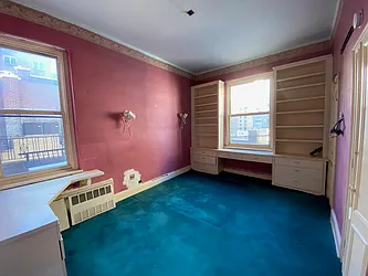 Sold by Manhattan Network Inc.