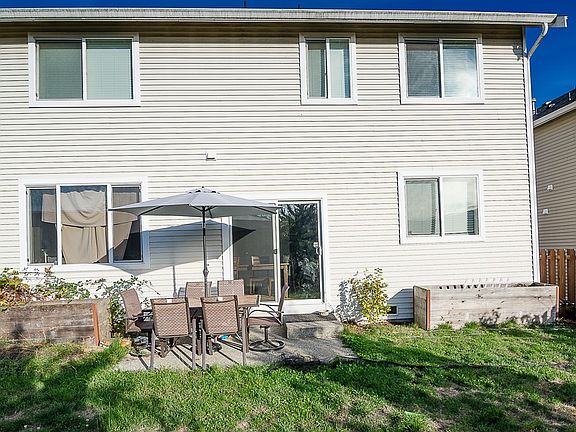 2nd image of 2210 87th Dr NE