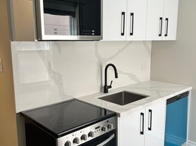 495 Salem Ave N, Toronto, ON
