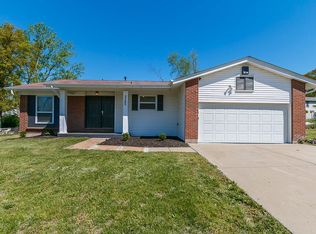 5249 Longhorn Trl, Florissant, MO 63033