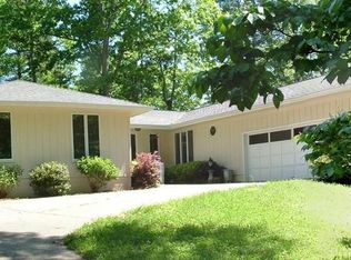 2231 Ben T Huiet Hwy, Clarkesville, GA 30523