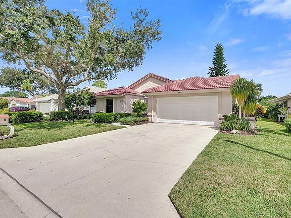 3rd image of 8860 Boatswain Drive