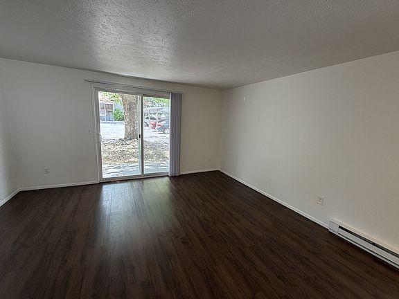 5th image of 3414 S Grand Blvd APT 102