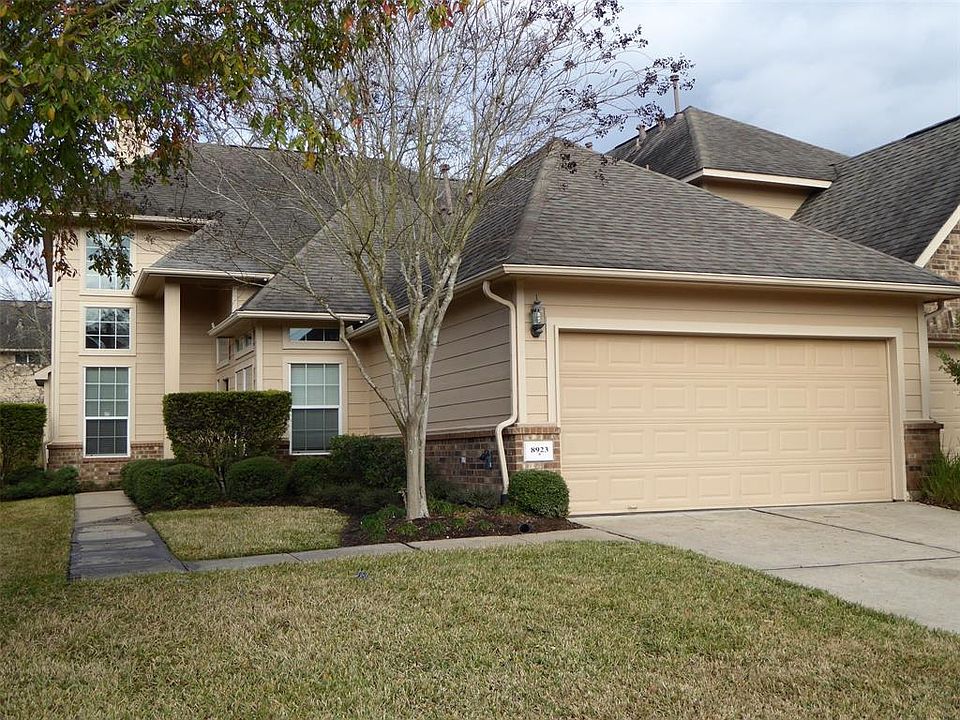 1st image of 8923 Summer Ash Ln