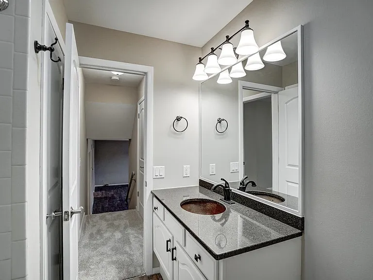 2678 Richardson St — Photo 13