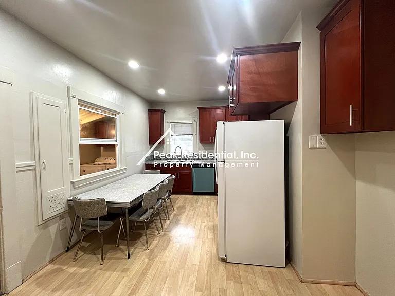 1616 24th St — Photo 8