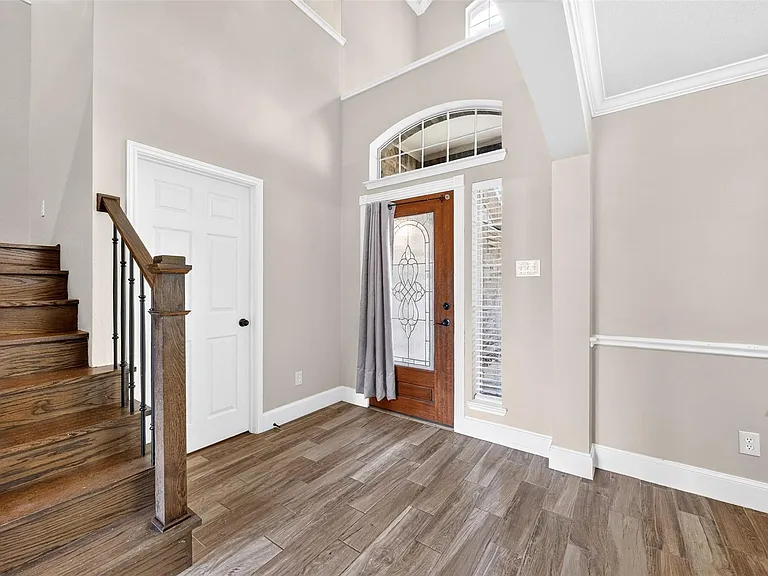 7603 Kenmark Ct — Photo 7