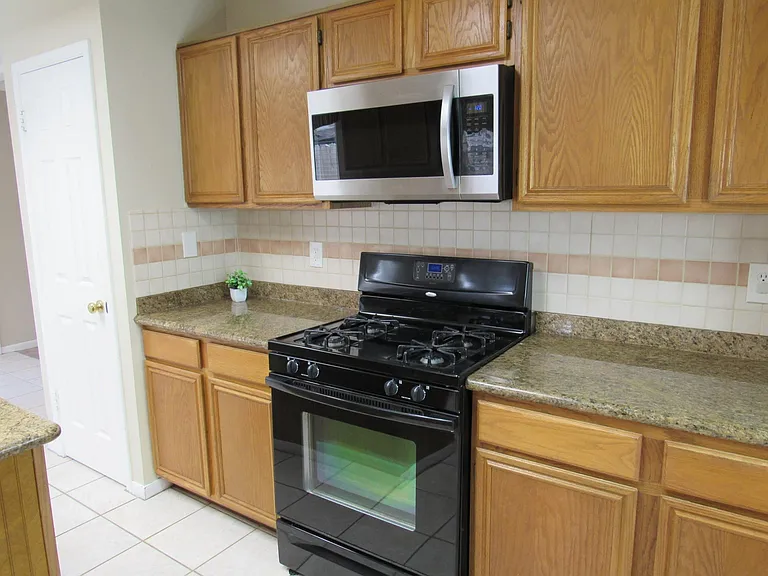 10139 Cedaredge Dr — Photo 20