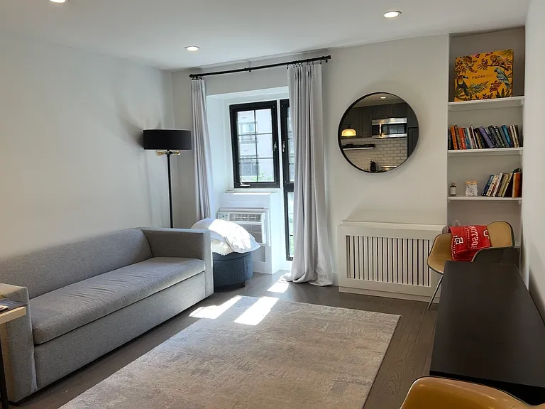 51 Irving Pl #6A — Photo 3