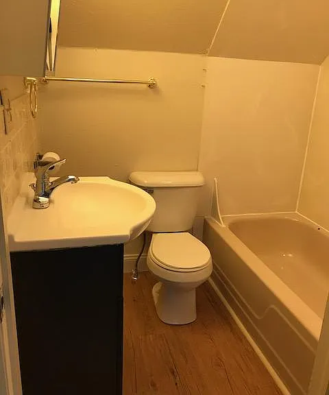 26D W Norwich Ave #D — Photo 6
