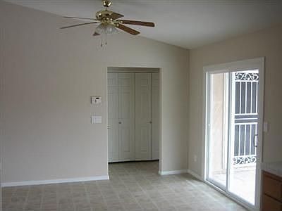 5th image of 17603 Live Oak St