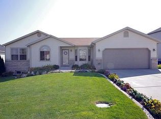 6497 S Apple Creek Ct, Salt Lake City, UT 84118