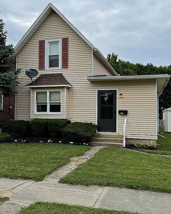 1st image of 55 Raymond Ave