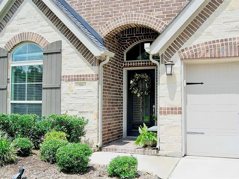 39 Eden Hollow Ln — Photo 2