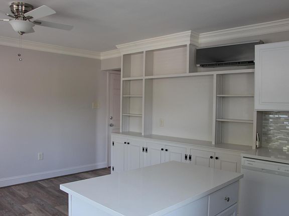 4th image of 626 N Monroe St APT 4