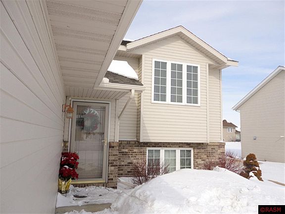2nd image of 132 Pebble Creek Dr