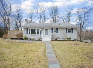 24 Sunset Ter, Feeding Hills, MA 01030