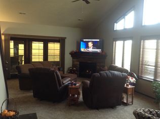 6417 S Vintage Pl, Sioux Falls, SD 57108