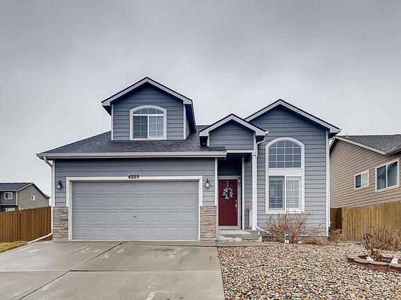 2nd image of 4809 Escanaba Dr