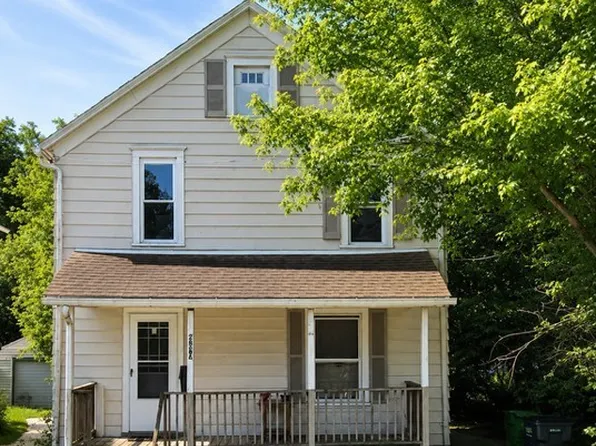 980 Shannon Ave, Barberton, OH 44203