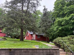 236 Wire Mill Rd, Stamford, CT 06903