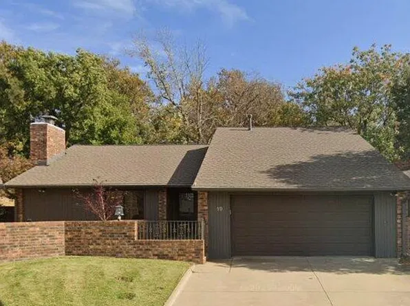 19 Spring Vlg, Ponca City, OK 74604