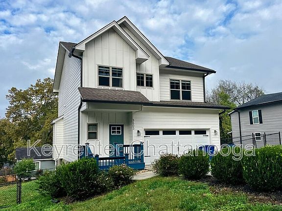 3rd image of 3603 Pickering Ave