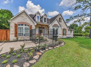 9206 Clay Rd, Houston, TX 77080