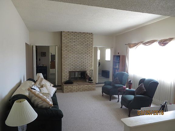 5th image of 10101 Elmhurst Dr NW