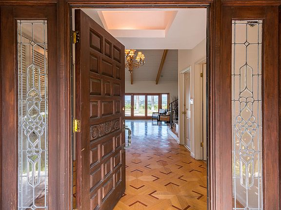5th image of 16946 Encino Hills Dr