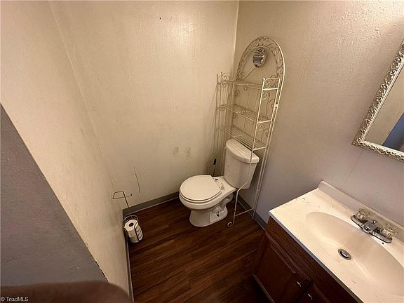 5th image of 508 Hargett St