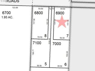 960 Burton St, Harrisburg, OR 97446