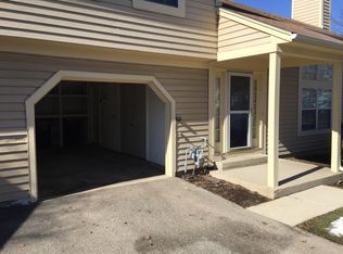 (Undisclosed Address), Streamwood, IL 60107