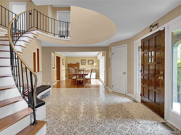3rd image of 219 Forestview Dr
