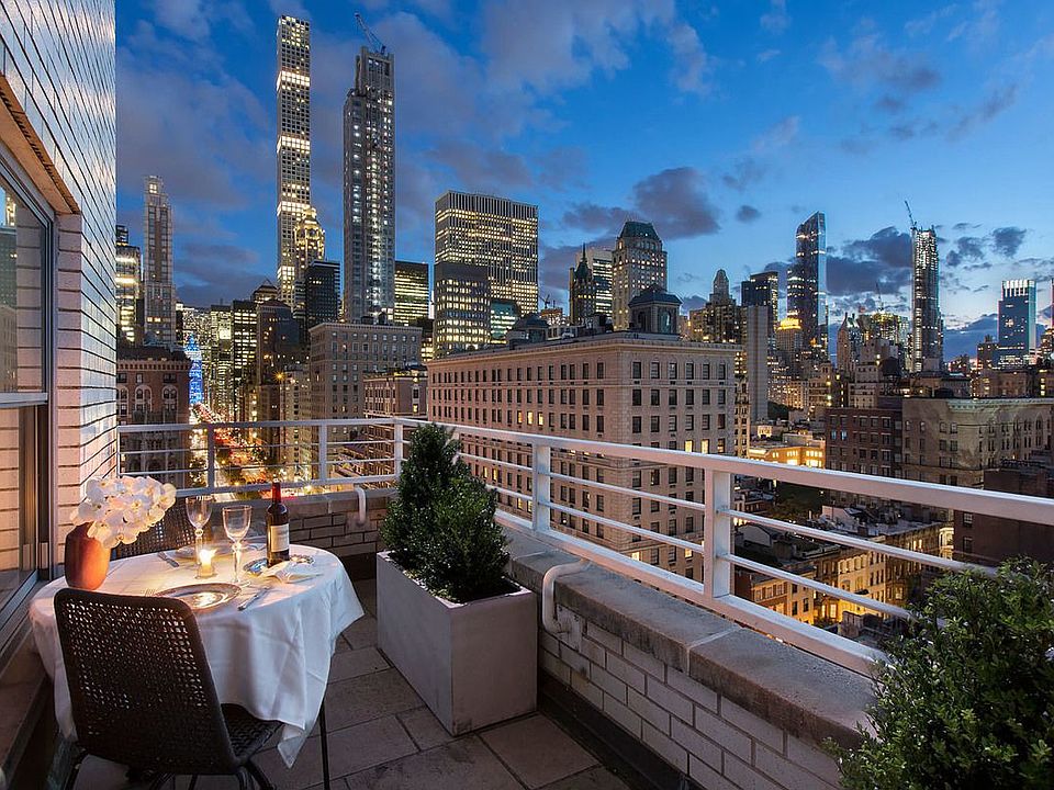 1st image of 605 Park Ave APT 16D