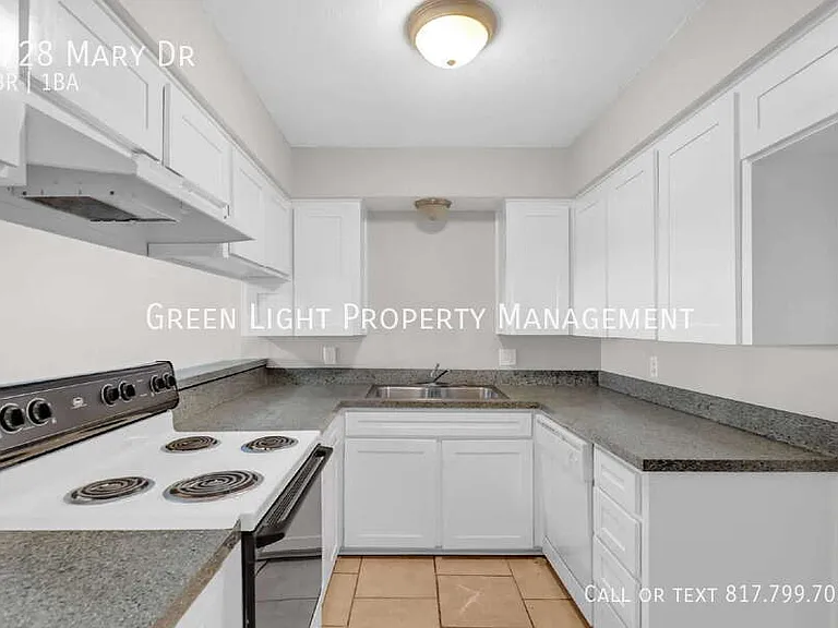 7728 Mary Dr — Photo 6