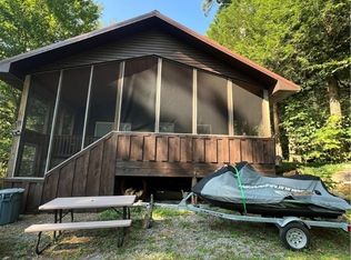 11 Wall St, Camden, NY 13316