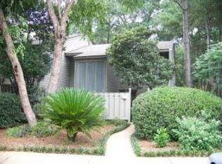 27 Sailmaster Cmn, Hilton Head Island, SC 29928