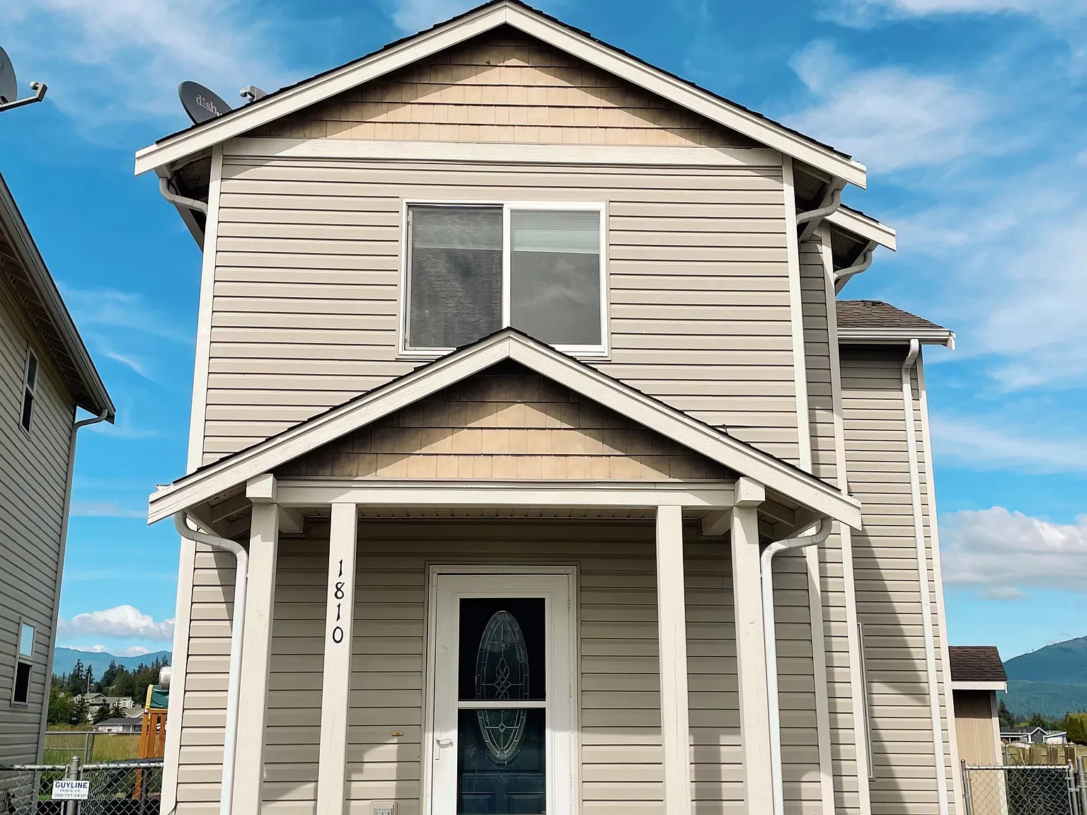 3 bed, 1.5 bath, 960 sqft, $2,700 — Photo 1