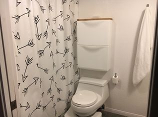 6825 Arroyo Ave, Las Vegas, NV 89103