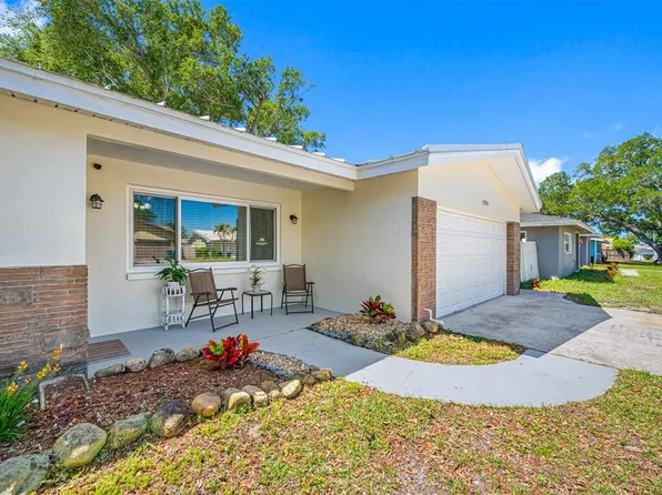 13934 Montego Dr, Seminole, FL 33776