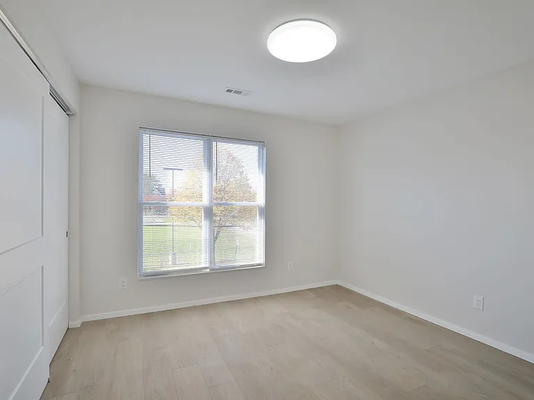 108 Hawkes Ave — Photo 17