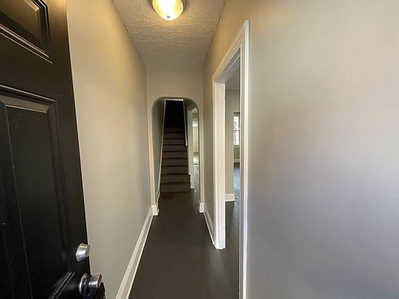 2nd image of 722 W Mason Ave