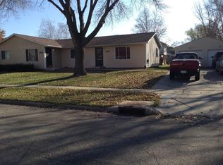 3916 Southlawn Rd #DUPLEX, Cedar Falls, IA 50613