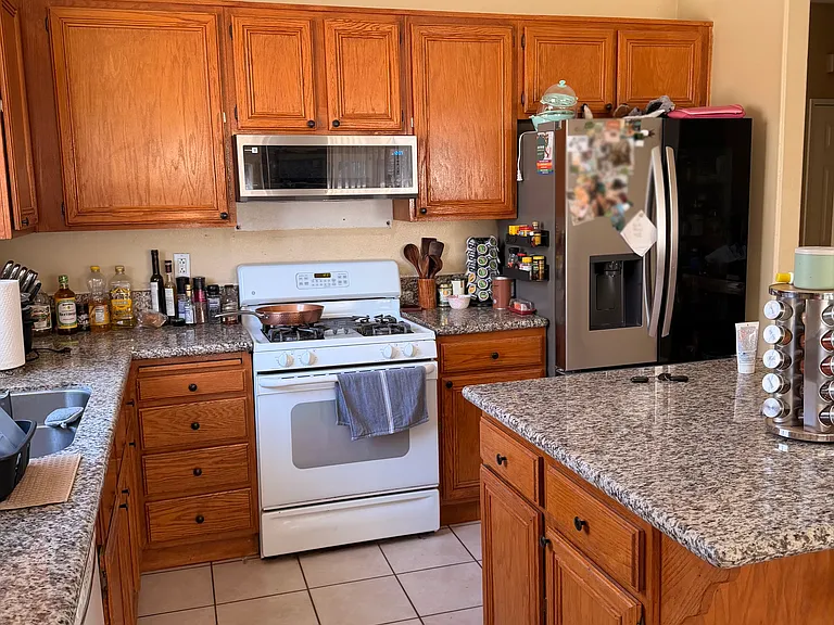 25710 Palermo Ct — Photo 10