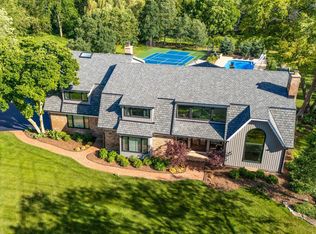 1685 Clover Dr, Inverness, IL 60067
